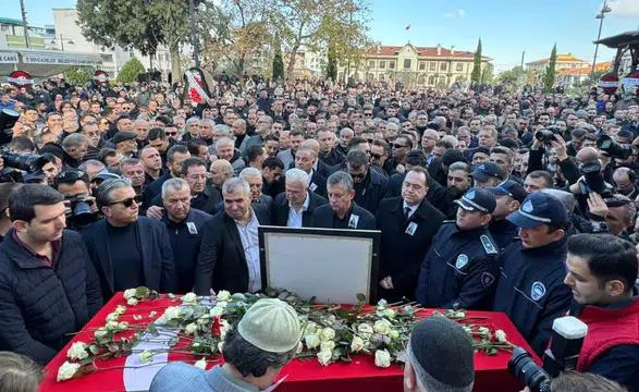 Manisa Gülşah Başkanını Uğurluyor