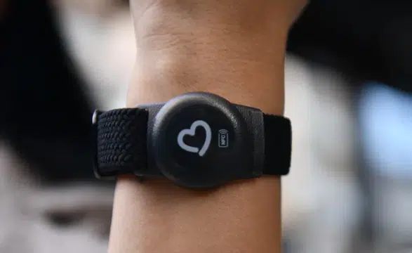 Balıkesir'den özel gereksinimli bireylere akıllı cihaz desteği projesi hayata geçirildi