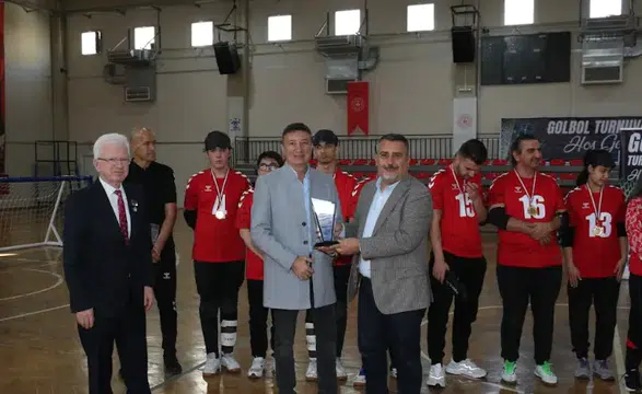 Çiğli Belediyesi'nde Görme Engelliler Golbol Turnuvası: Başarı ve Dayanışma Dolu Bir Gün