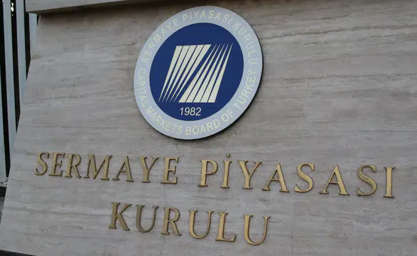 SPK, 3 şirkete suç duyurusu ve 2 yıl işlem yasağı getirdi