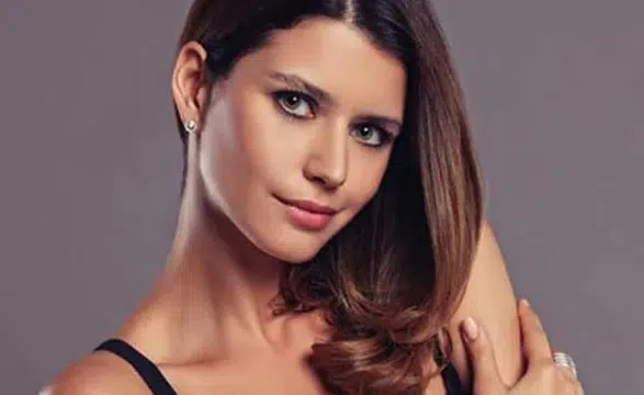 Beren Saat Hamile mi? Kenan Doğulu ile Bebek Bekledikleri İddiası Gündem Oldu
