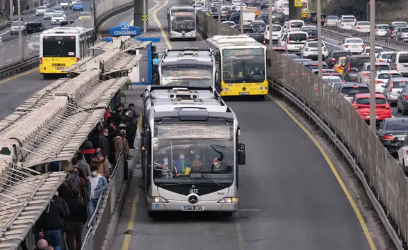 6 Ekim'de İstanbul'da toplu taşıma ücretsiz olacak: Otobüs, metro, metrobüs ve vapurlar ücretsiz
