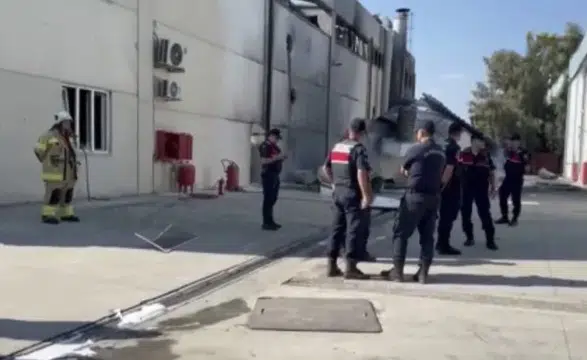 İzmir Torbalı'da metal tozu fabrikasında patlama: 7 işçi yaralandı, 3'ü ağır durumda