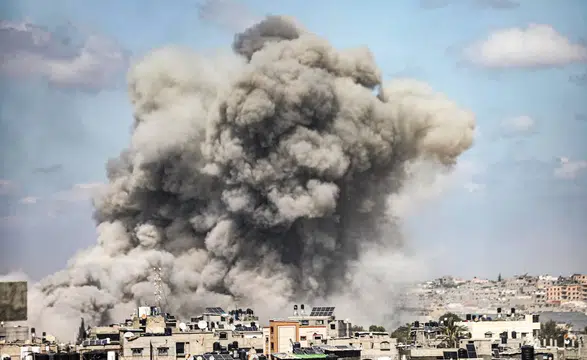 Gazze’de Ateşkese Rağmen İsrail Hava Saldırıları: 12 Kişi Hayatını Kaybetti