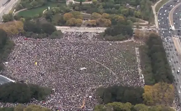 ABD’de “No Kings Day” protestoları gündem oldu: Milyonlarca kişi Trump yönetimine tepki gösterdi