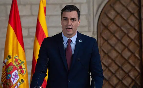 İspanya Başbakanı Pedro Sanchez: "İspanya yalnız değil, biz ilkiz; yalnız kalacak olanlar savunulamazı savunanlardır"