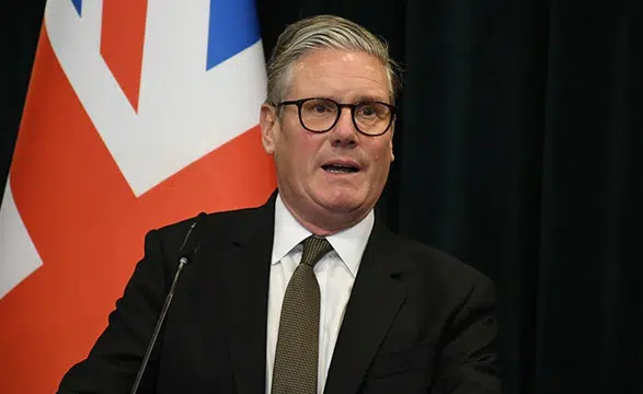 İngiltere'den dikkat çeken enerji çıkışı: Fatura dalgalanmasından Trump ve Putin’i sorumlu tuttu