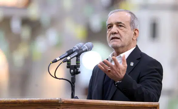 Pezeşkiyan’dan Müzakere Mesajı: “Diyalog Teslimiyet Değil, Halkın Haklarını Korumaktır”