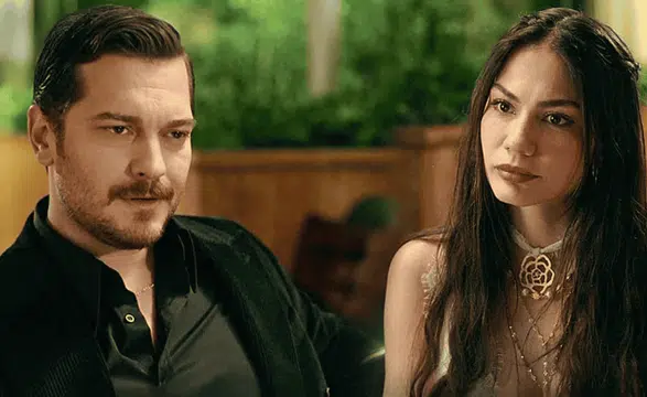 Eşref Rüya İçin Final Kararı: Çağatay Ulusoy ve Demet Özdemir’li Dizi Ekranlara Veda Ediyor