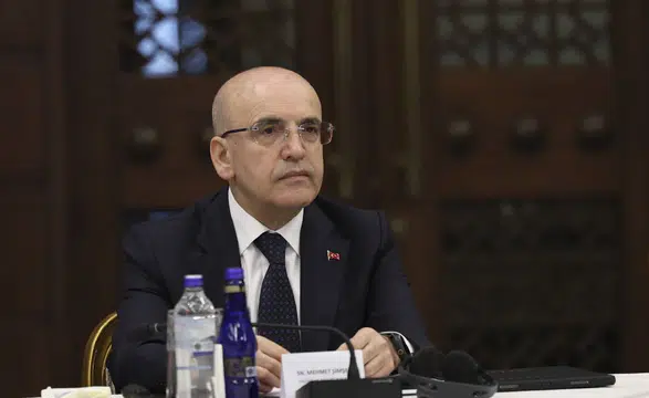 Mehmet Şimşek’ten Ekonomi Programı Mesajı: Önceliklerde Değişiklik Yok