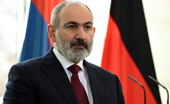 Ermenistan Seçimlerinde Sürpriz Sonuç! Paşinyan Birinci Çıktı Ama Tek Başına Hükümet Kuracak Çoğunluğa Ulaşamadı