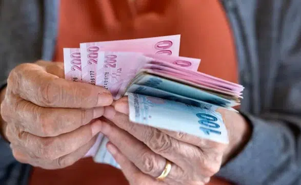 Emekli maaş zammında masadaki rakamlar belli oluyor! Temmuz artışı için kritik tablo şekillendi
