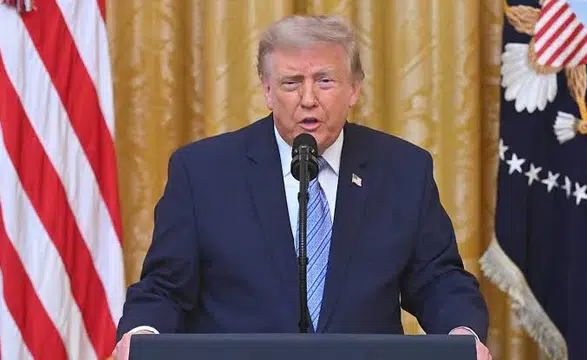 Trump, İran ile müzakerelerin ciddileştiğini fakat anlaşma için erken diyerek gerginliği vurguladı