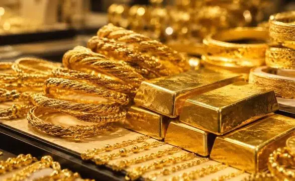 Altında yön yeniden yukarı döndü: Gram altın 6 bin 200 TL eşiğini aştı
