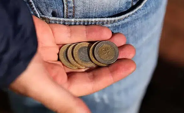 TÜRK-İŞ açıkladı: Açlık sınırı 36 bin 940, yoksulluk sınırı 120 bin 325 liraya yükseldi