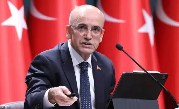 Mehmet Şimşek: Kayıtlı istihdamda artış, iş gücünde sosyal güvence sağlıyor