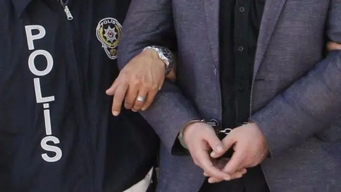 MEB'de Rüşvet ve Dolandırıcılık Soruşturması: Okul Müdürü ve Yardımcısı Dahil 12 Kişi Tutuklandı