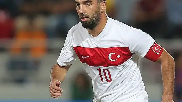 A Milli Takım'da Arda Turan dönemi mi başlıyor? Montella'nın ardından gözler genç teknik direktörde