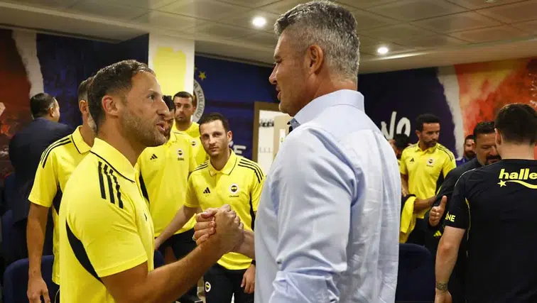 Domenico Tedesco Dönemi Sona Erdi: Sezon Sonuna Kadar Takım Zeki Murat Göle’ye Emanet