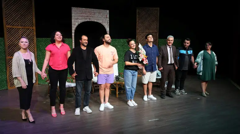 Bodrum Belediyesi Şehir Tiyatrosu’ndan Dünya Prömiyeri