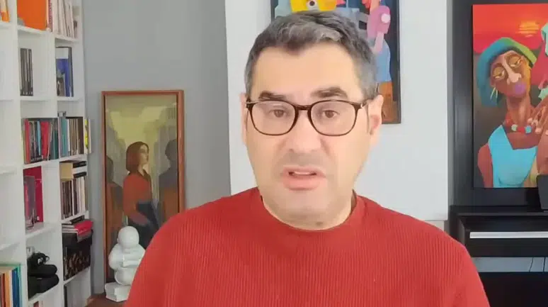 Gazeteci Enver Aysever, YouTube'da Söylediği Sözler Nedeniyle Tutuklandı!