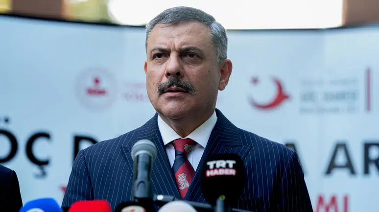 Şanlıurfa'da 5,4 büyüklüğünde deprem, AFAD ekipleri sahada tarama yapıyor