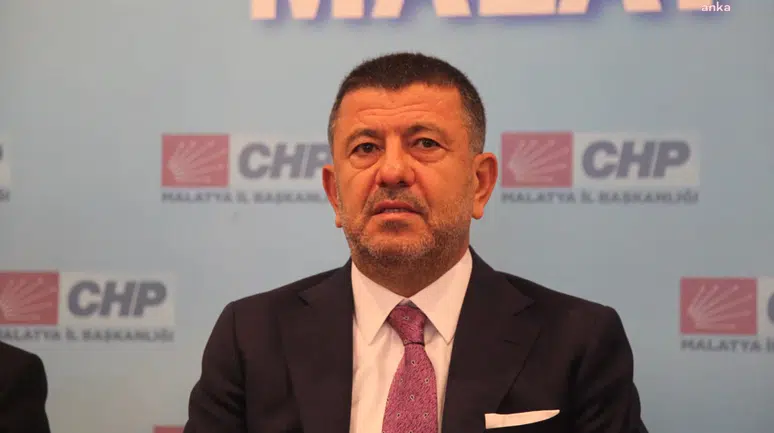 Veli Ağbaba: Malatya’da 50 bine yakın kişi hâlâ konteynerde, 4 bin esnaf ticaretini böyle sürdürüyor