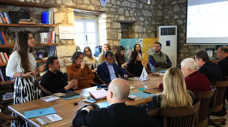 Çeşme'de Türkiye'nin ilk kiralık sosyal konut projesi "Hanem Çeşme" tanıtıldı