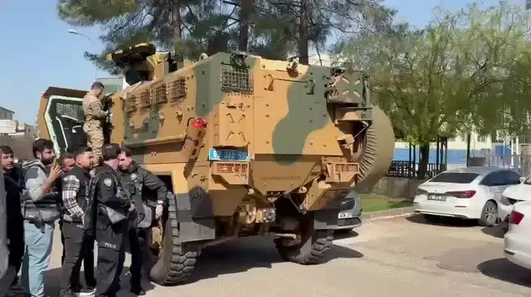 Şanlıurfa Siverek’te lisede silahlı saldırı: 16 kişi yaralandı