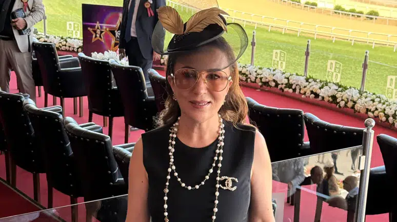 Modacı Zeynep Kartal, Royal Ascot ve Gazi Koşusu Arasında ‘’Zarafet Köprüsü’’ Kuruyor