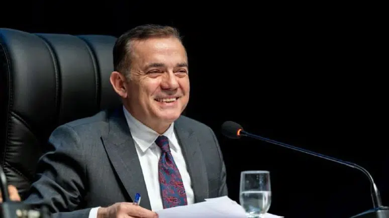 Mersin'in Yenişehir Belediyesi, vaatlerin yüzde 53,8'ini gerçekleştirerek zirveye yerleşti.
