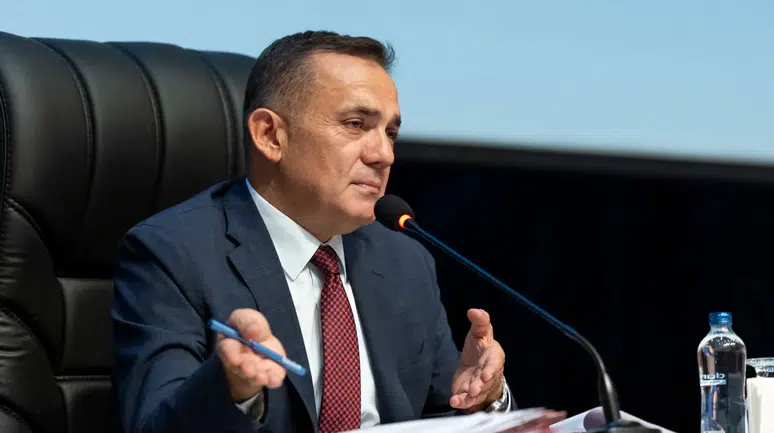 Yenişehir'in Eğitim ve İklim Projeleri Türkiye'ye Örnek Gösterildi