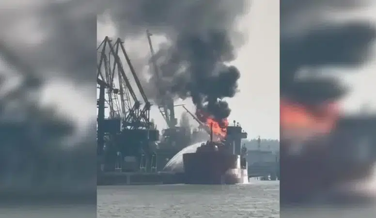 Ukrayna'da Türk gemisine dron saldırısı düzenlendi, mürettebat güvenli bölgeye tahliye edildi