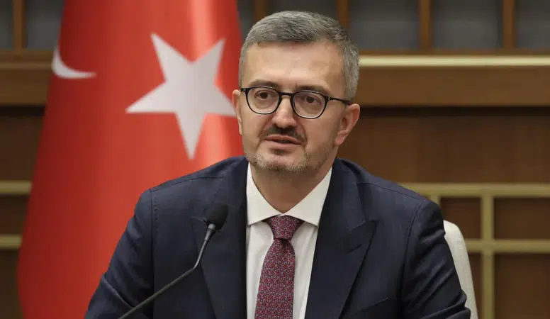 İsrail'e Burhanettin Duran'dan sert yanıt: "Soykırımcı sicilini gizleyemez"