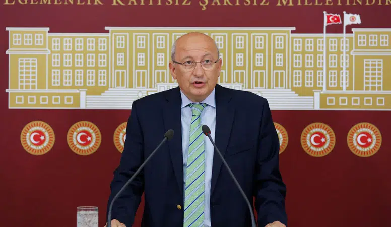 Sosyal Medya Erişim Engelleri Meclis Gündeminde: YENİ Partili Çakırözer'den X ve Meta'ya Çağrı
