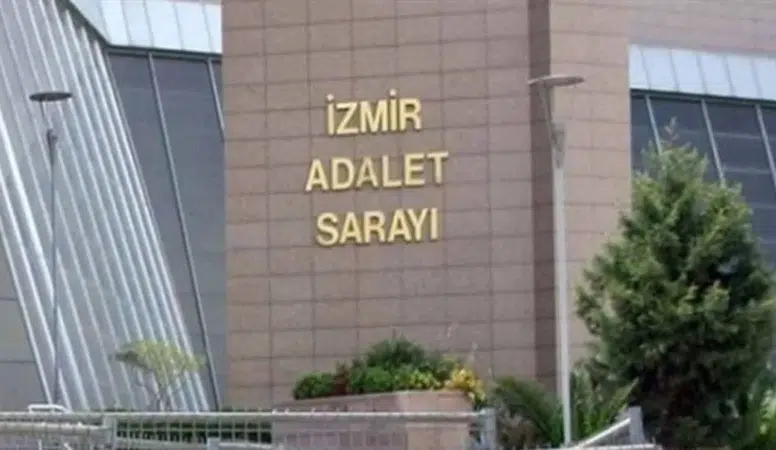 İzmir'de Suriye uyruklulara vatandaşlık işlemi usulsüzlüğü: 3 gözaltı!