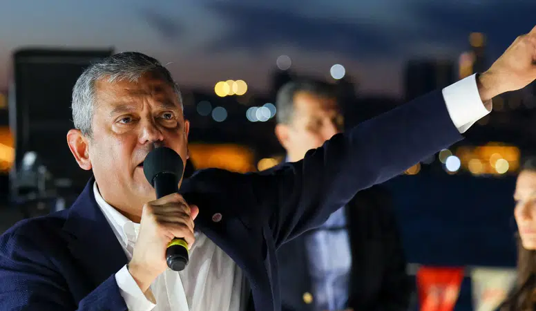 Özgür Özel'den Cumhurbaşkanı Erdoğan'a Üsküdar tepkisi: "Bu mu Senin Demokratlığın?"