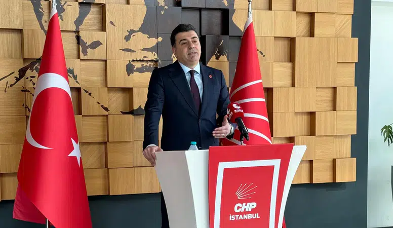 CHP Sözcüsü Zeynel Emre’den “Aziz İhsan Aktaş Davası” tepkisi: “Kantarın topuzu kaçtı, dava seçmecedir”