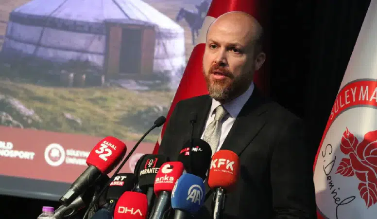 Bilal Erdoğan: Üniversiteler ahlaklı bireyler yetiştirmeli, iyi insanlar daha fazla çalışmalı