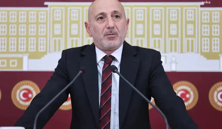 Elbistan-Göksun yolundaki kazalar sonrası CHP'li Öztunç'tan acil sinyalizasyon çağrısı