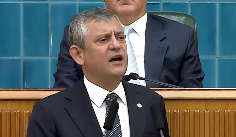 Özgür Özel: YENİ Parti'nin üye sayısı 753 bine ulaştı, yeni yönetim üyelerin elinde!