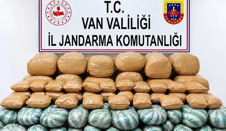 Van'da uyuşturucu operasyonunda 517 kilogram madde ele geçirildi