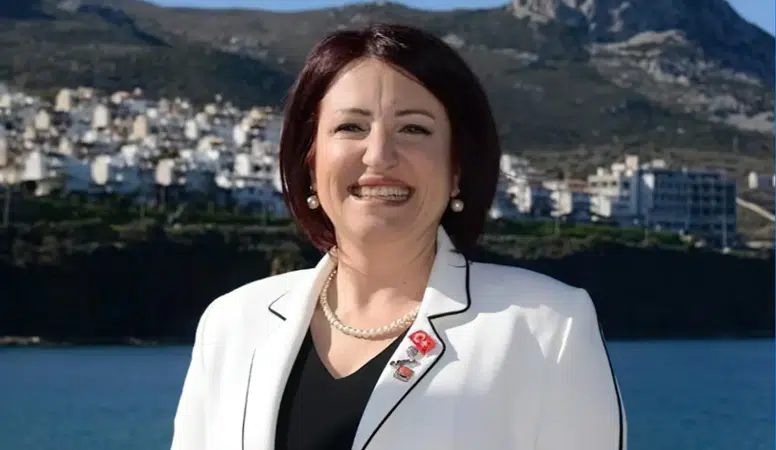 İzmir'de YENİ Parti'den Bir İstifa Daha! Karaburun Belediye Başkanı Partisinden Ayrıldı