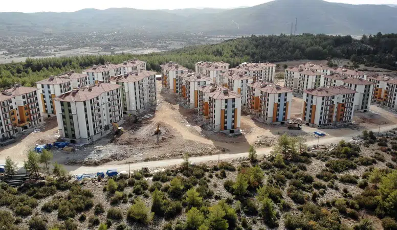 CHP'li Özcan, Muğla'daki TOKİ projelerindeki gecikmeleri TBMM'ye taşıdı