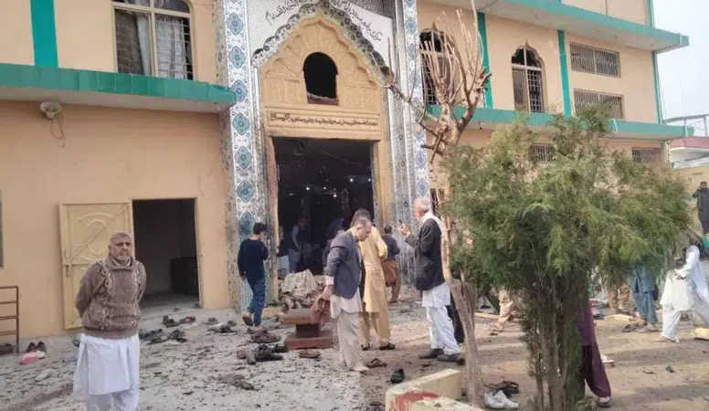 Pakistan'da Cuma Namazı sırasında bombalı saldırı: 31 kişi öldü 169 kişi yaralandı