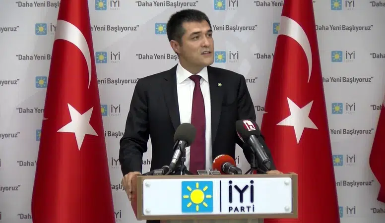 İYİ Parti Sözcüsü Buğra Kavuncu: “Emekliye bayram ikramiyesi asgari ücretin yarısı olsun”