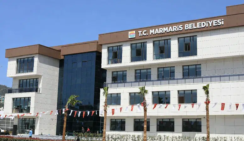 Marmaris Belediyesi’ne operasyon: 13 kişi hakkında soruşturma yürütülüyor