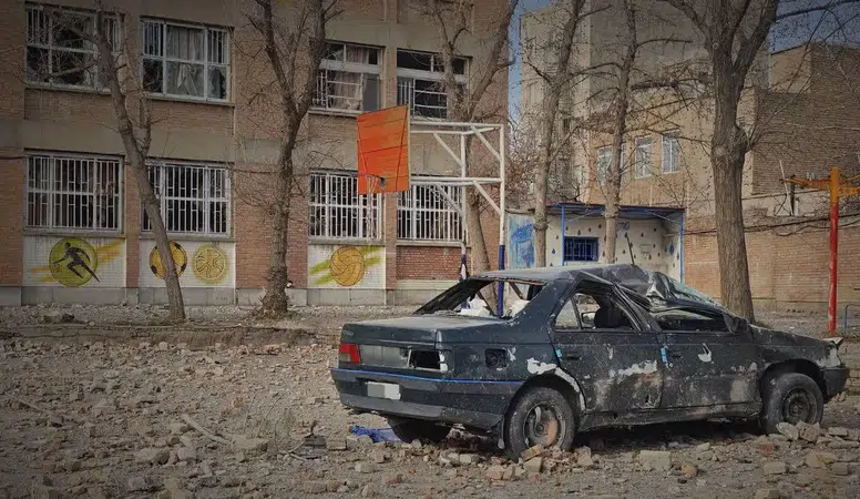 ABD ve İsrail saldırılarında Batı Azerbaycan'daki sivil altyapıyı vurdu, eğitim ise durdu