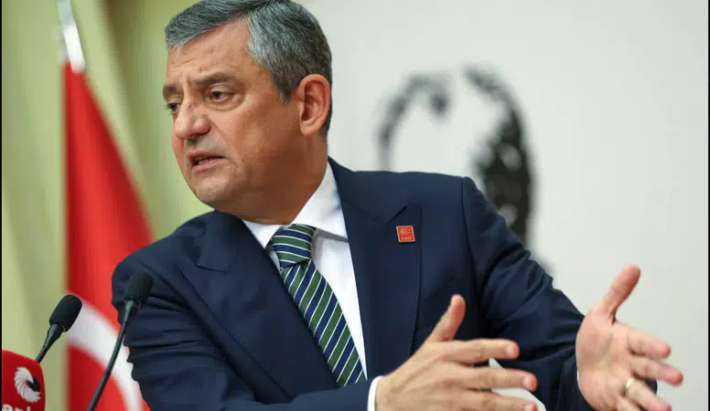 Özgür Özel’den sert çıkış: “31 Mart’ta zafer beklerken Bursa operasyonuyla uyandık”