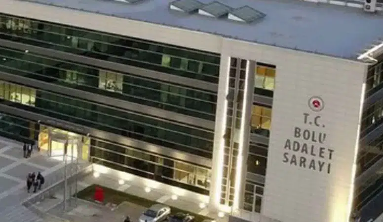 Bolu Belediye Başkanı Tanju Özcan ve 12 kişi "irtikap" suçlamasıyla adliyeye sevk edildi